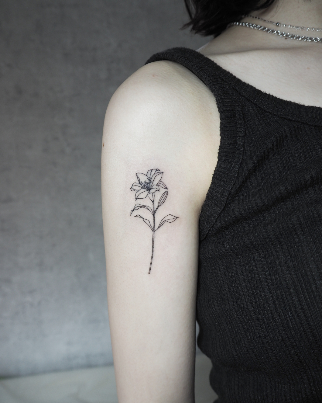 百合の花　-lily flower  tattoo- タトゥー