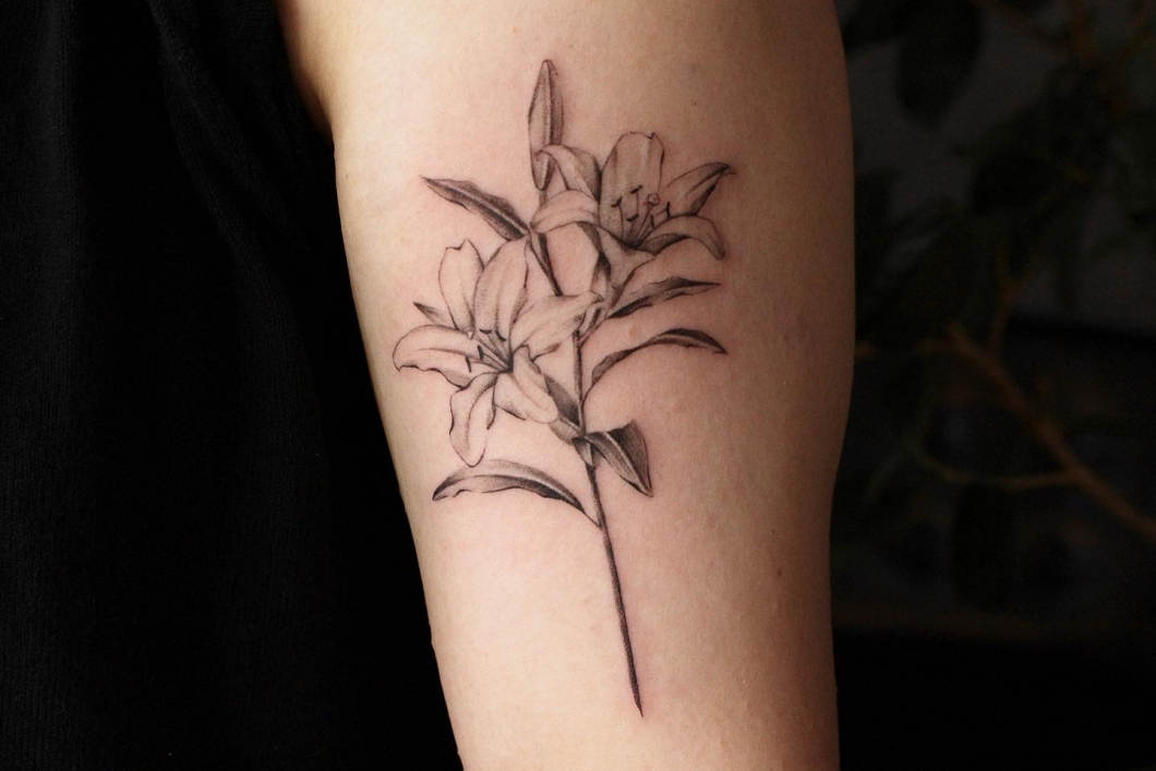 百合の花 -lily flowers-　フラワータトゥー
