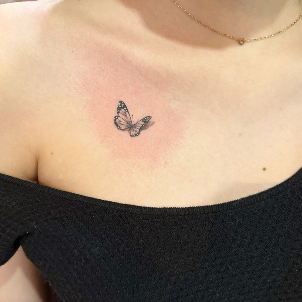 蝶　butterfly タトゥー　tattoo
