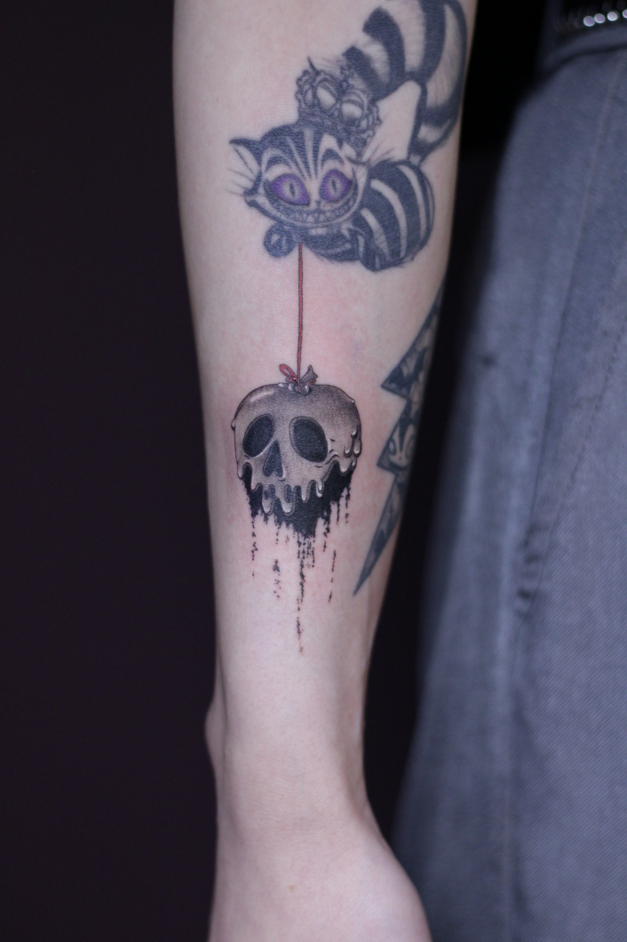 白雪姫　リンゴ